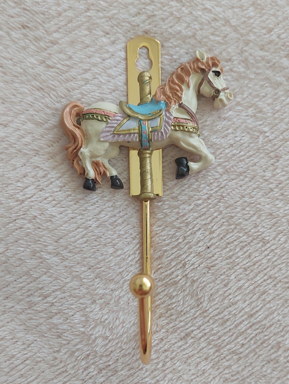 AVON "Country Notions" Carousel Horse Decorative Hook NIB